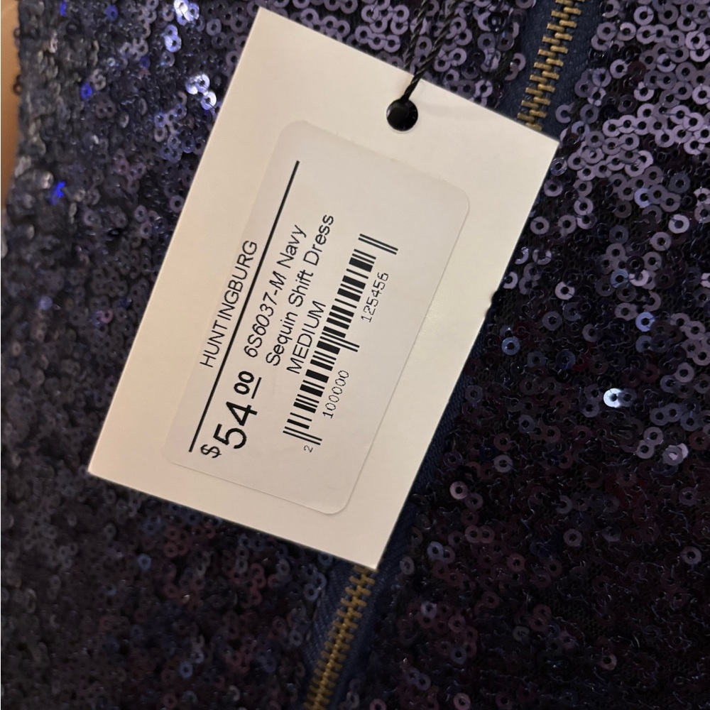 Elegant Black Sequin Dress - Picture 3 of 3